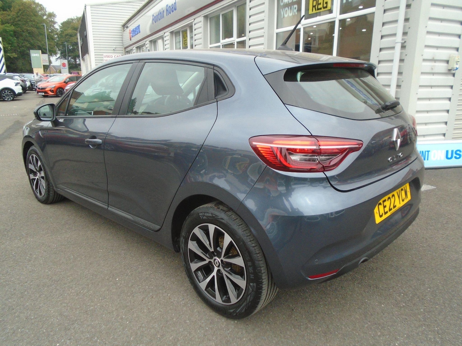 Used Renault Clio 2022 for sale - 76645679: Photo 8