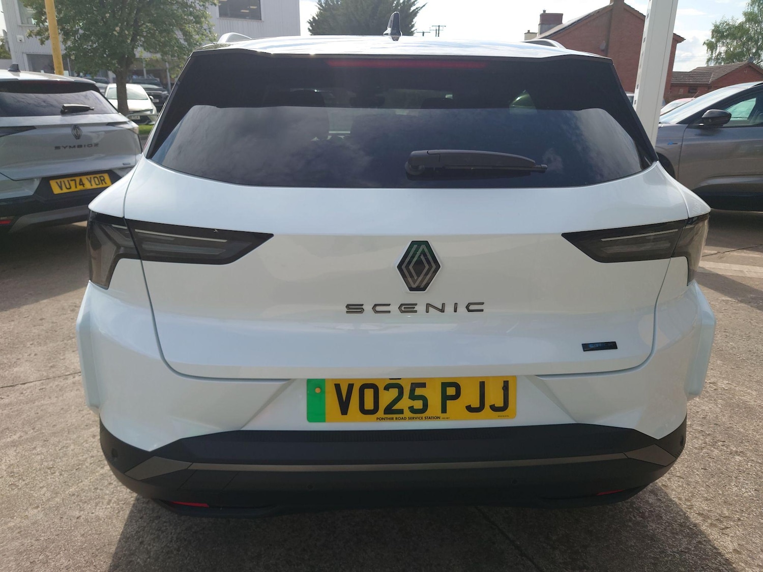 Used Renault Scenic E-Tech 2025 for sale - 76645448: Photo 6