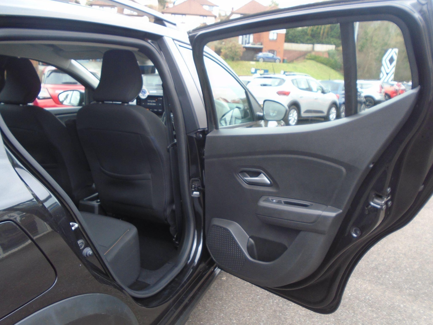 Used Dacia Sandero Stepway for sale - 77683623: Photo 24