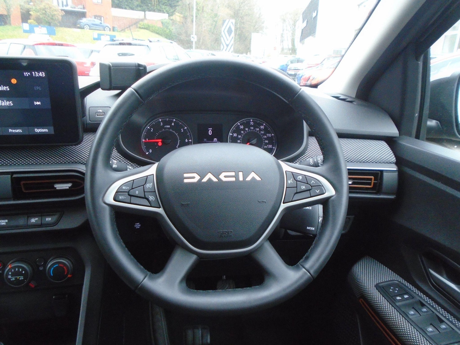 Used Dacia Sandero Stepway for sale - 77683623: Photo 35