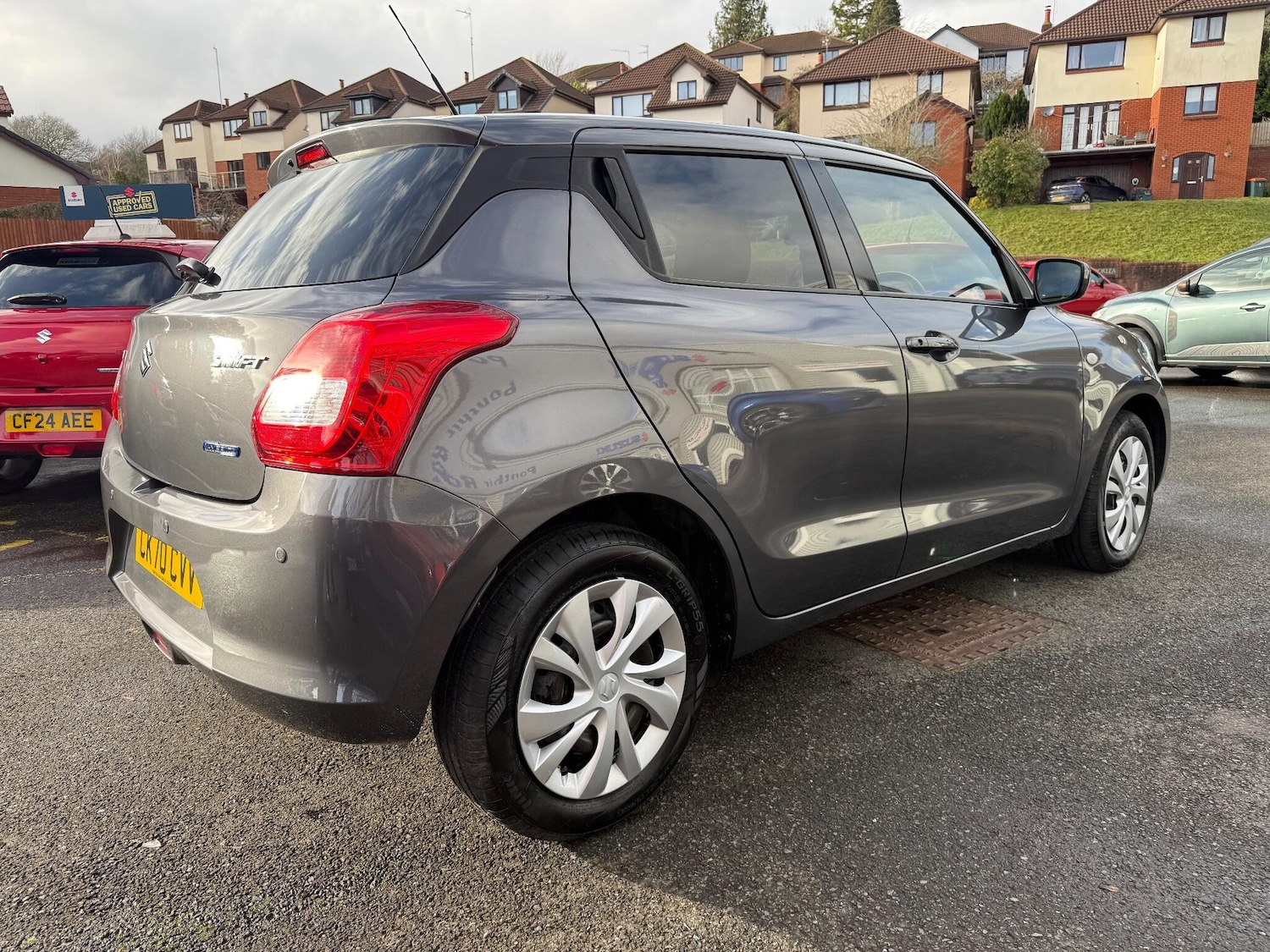 Used Suzuki Swift 2020 for sale - 77344625: Photo 3