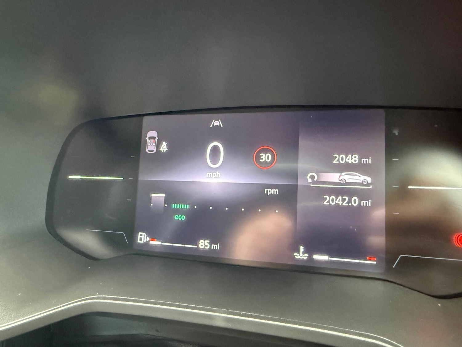 Used Renault Clio 2025 for sale - 76645520: Photo 32