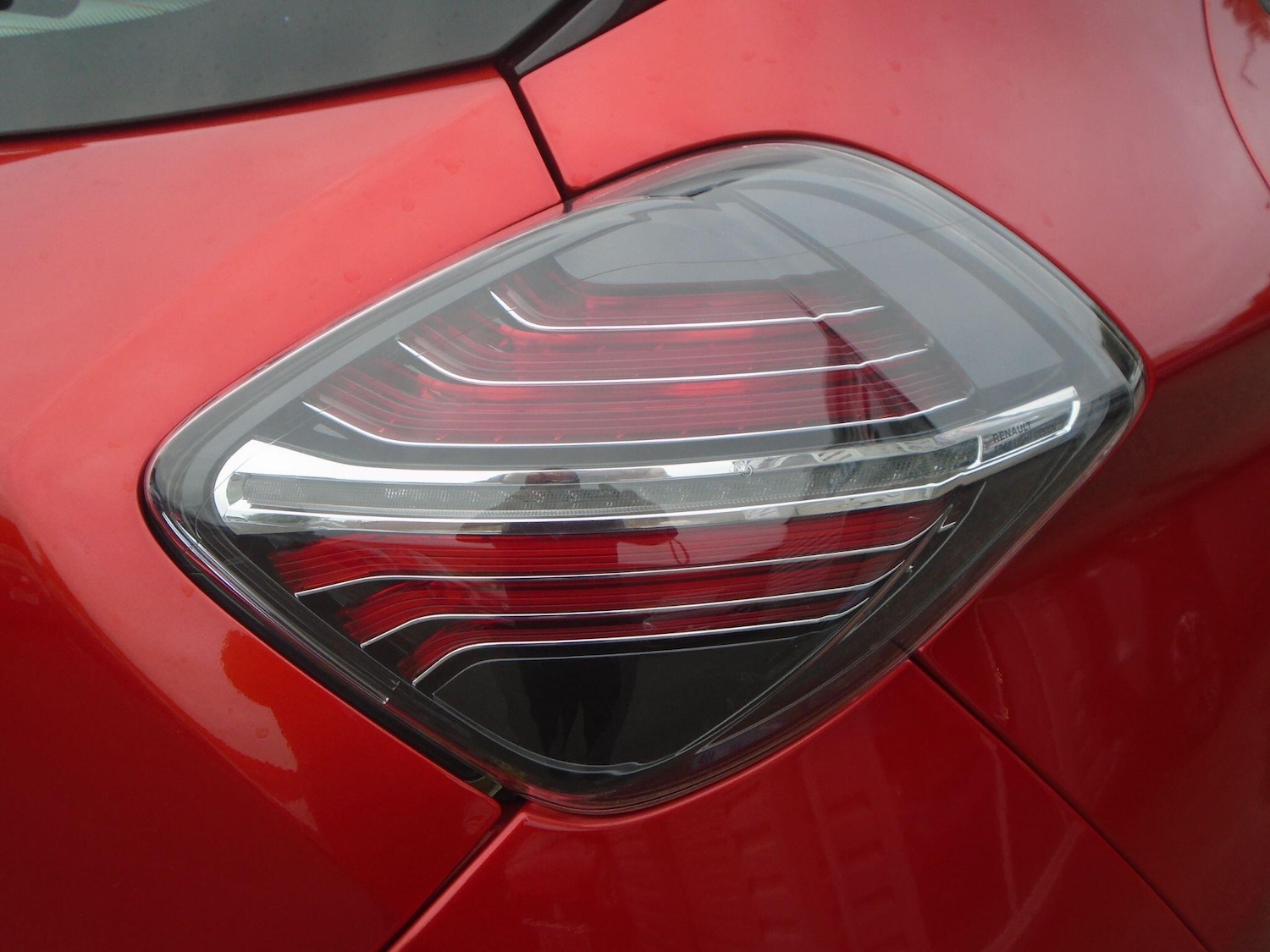 Used Renault Zoe 2021 for sale - 76645481: Photo 17