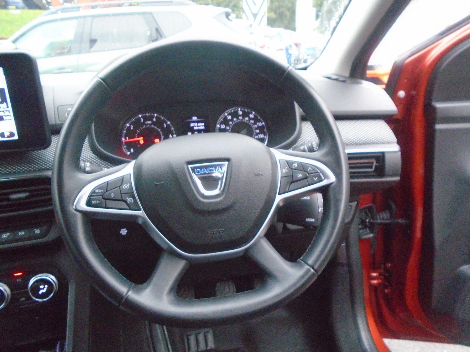 Used Dacia Jogger 2022 for sale - 76993047: Photo 38