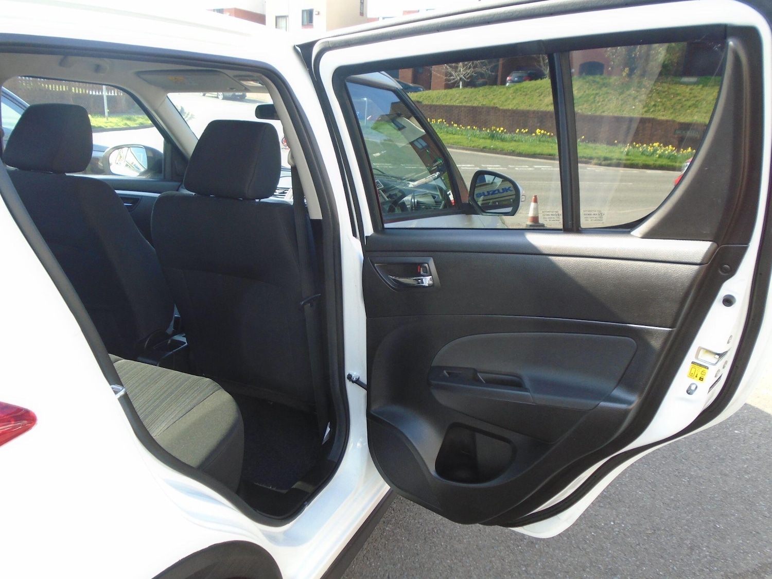 Used Suzuki Swift 2017 for sale - 77754054: Photo 22