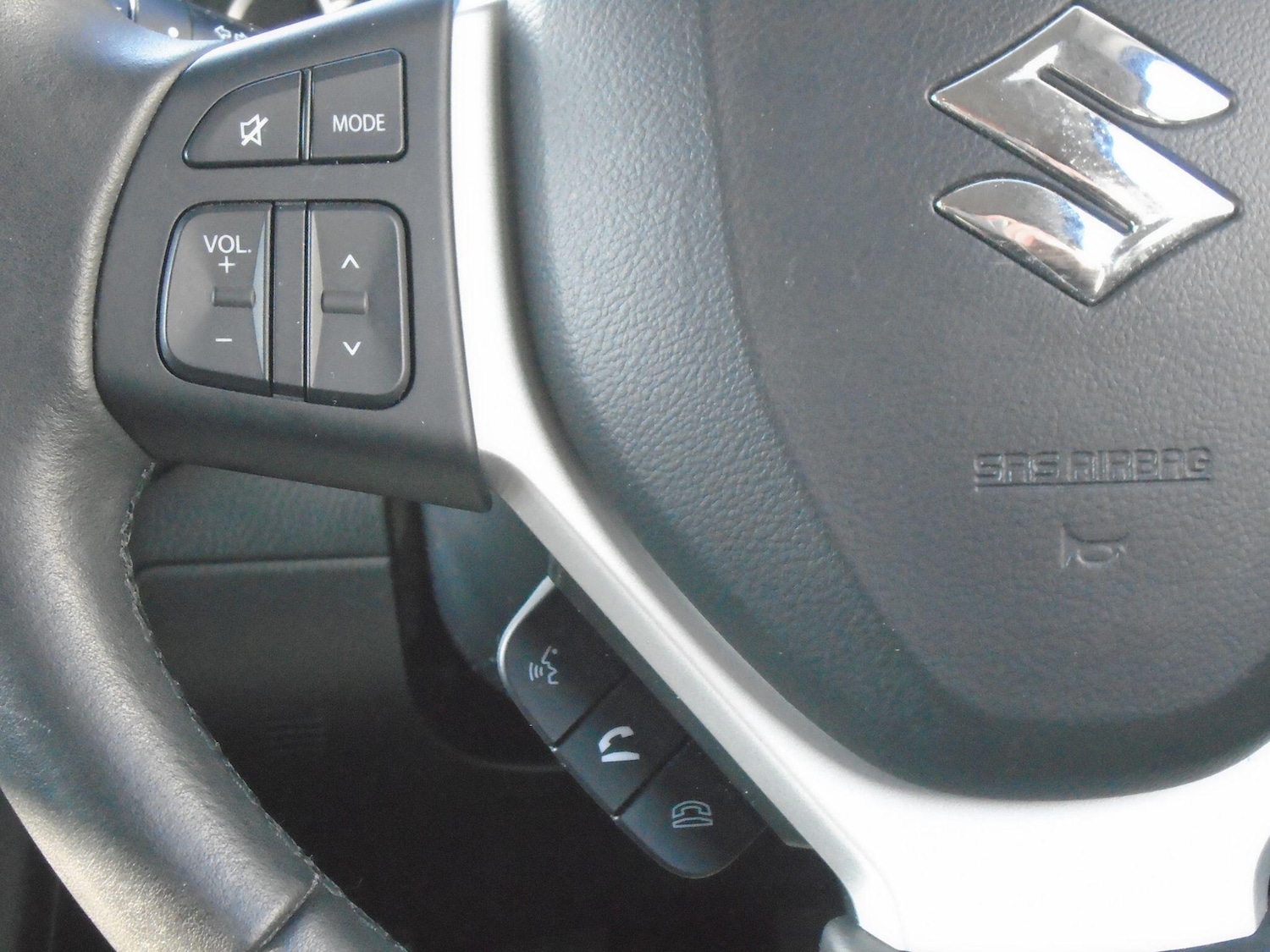 Used Suzuki Swift 2017 for sale - 77754054: Photo 32