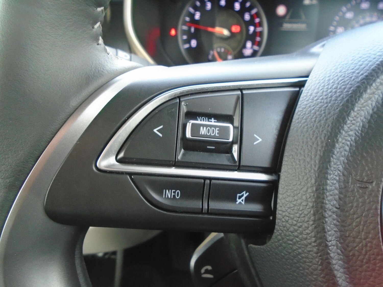 Used Suzuki Swift 2025 for sale - 77156264: Photo 44