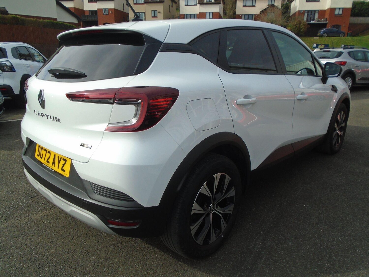 Used Renault Captur for sale - 77684084: Photo 14