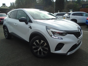 Used Renault Captur 2022 for sale - 77684084: Photo