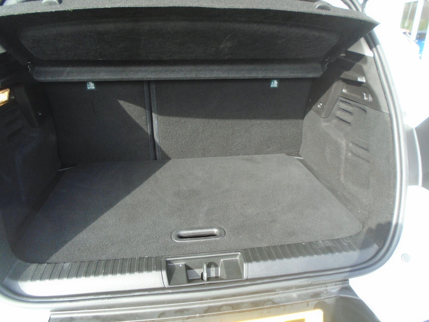 Used Renault Captur for sale - 77684084: Photo 31