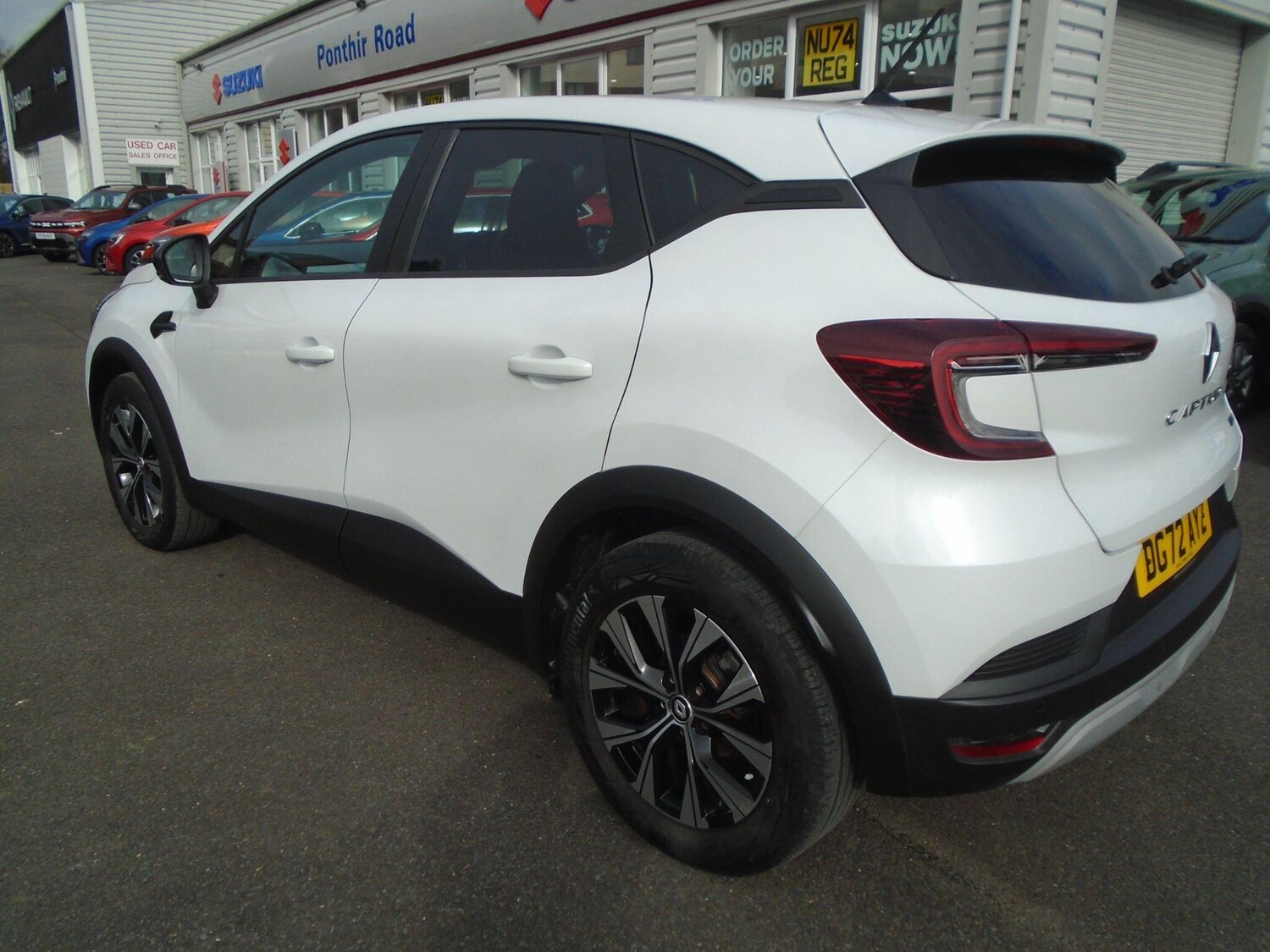 Used Renault Captur for sale - 77684084: Photo 8