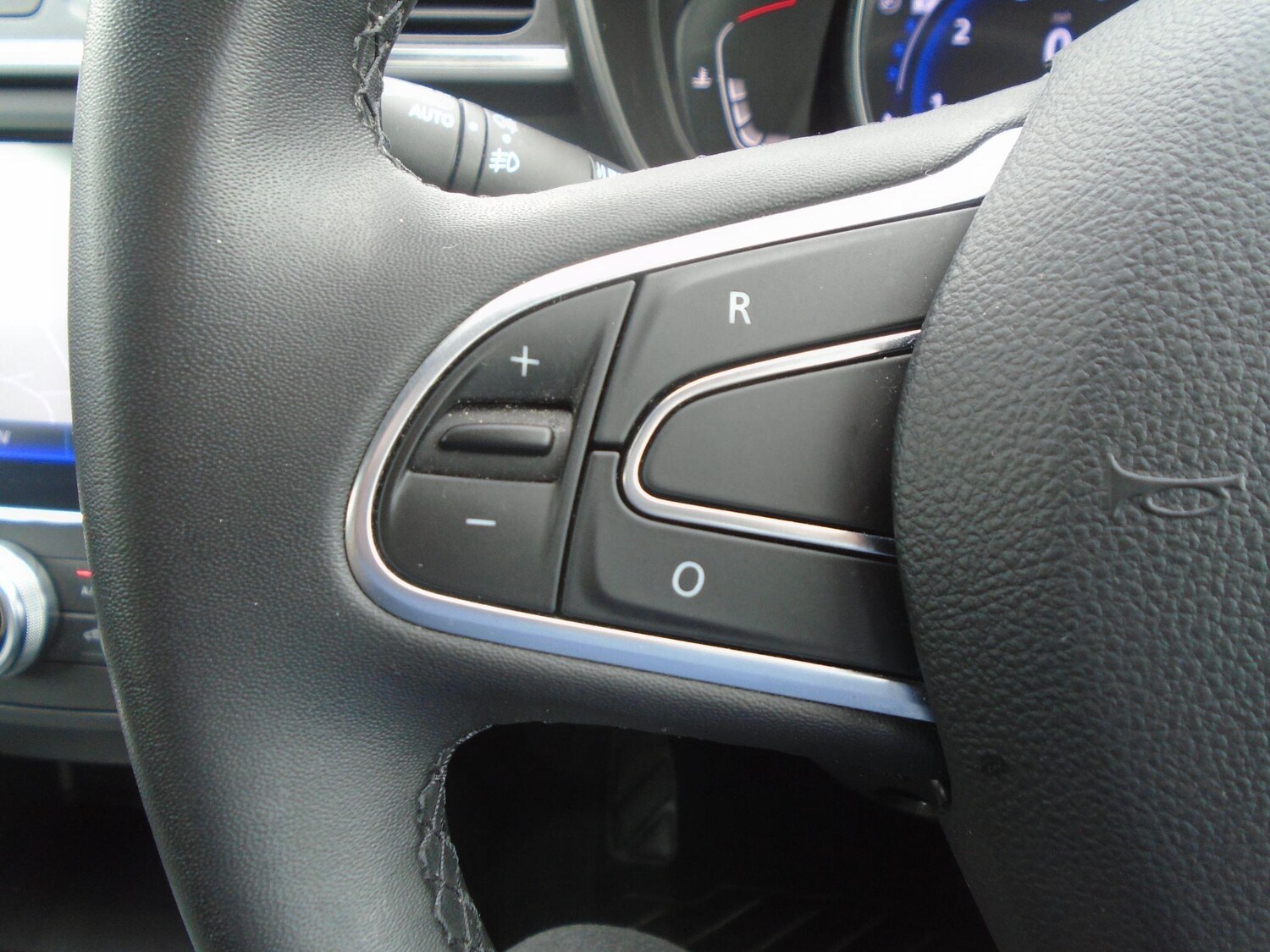 Used Renault Kadjar 2021 for sale - 76100962: Photo 51