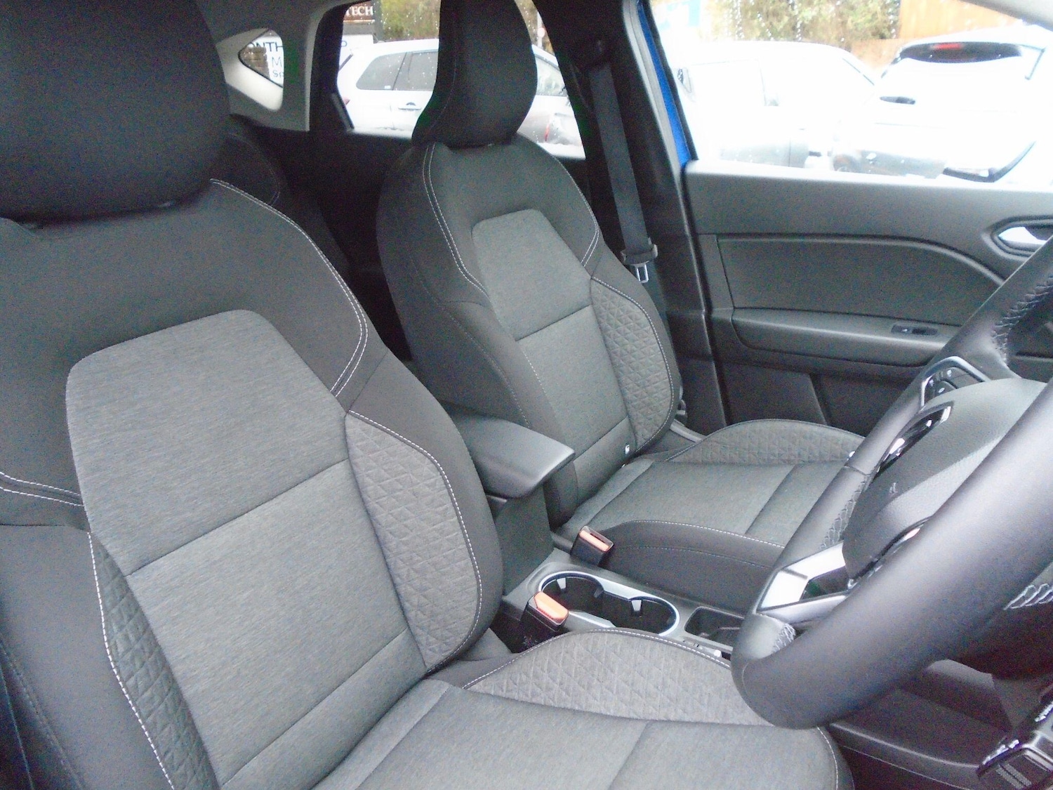 Used Renault Captur 2022 for sale - 77411581: Photo 21