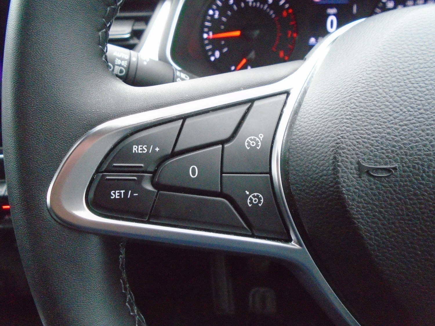 Used Renault Captur 2022 for sale - 77411581: Photo 47