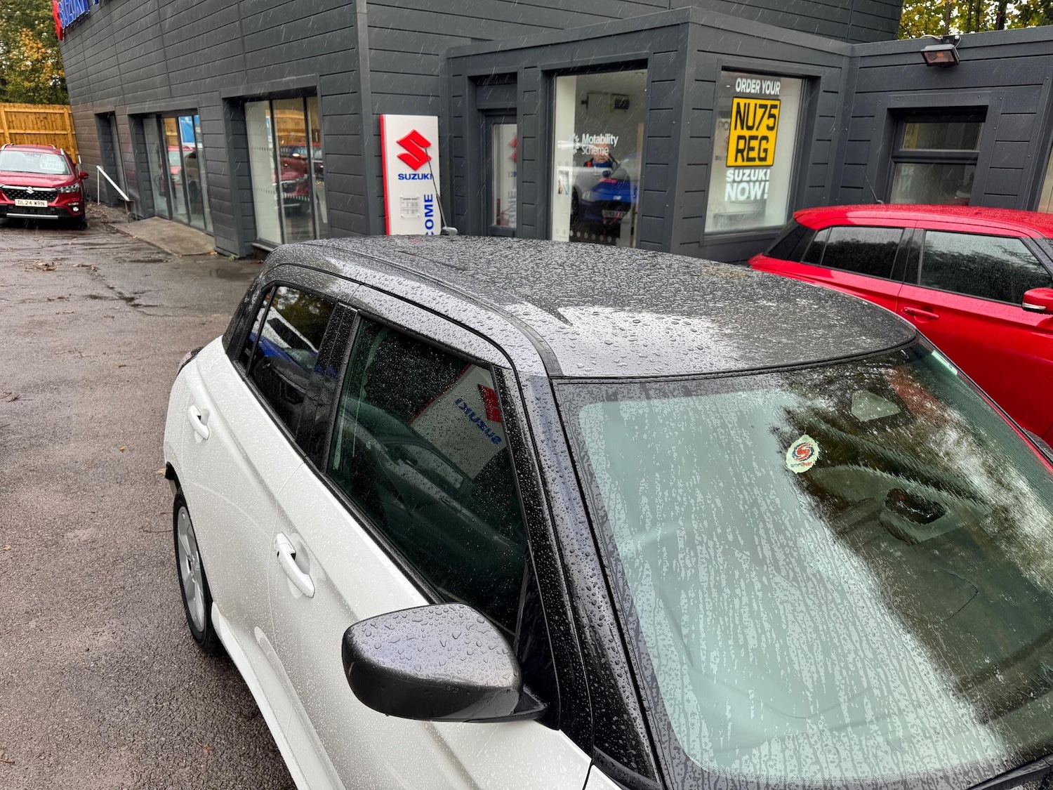 Used Suzuki Swift for sale - 76997633: Photo 10