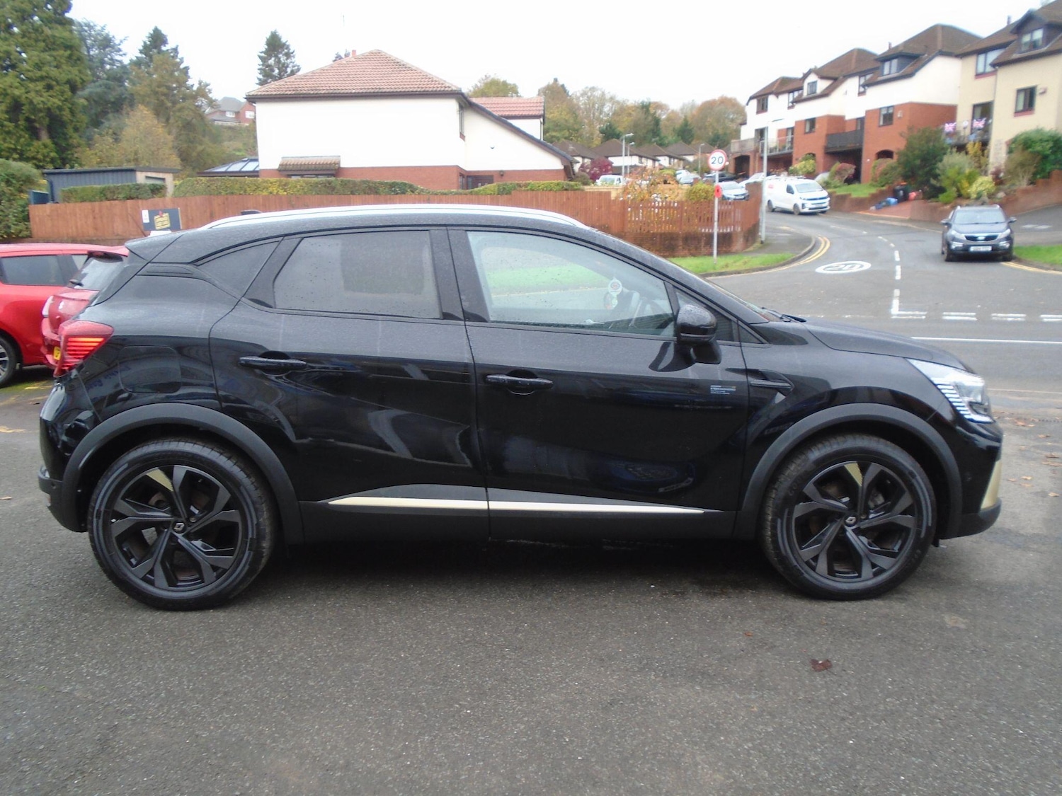 Used Renault Captur 2023 for sale - 76528025: Photo 17