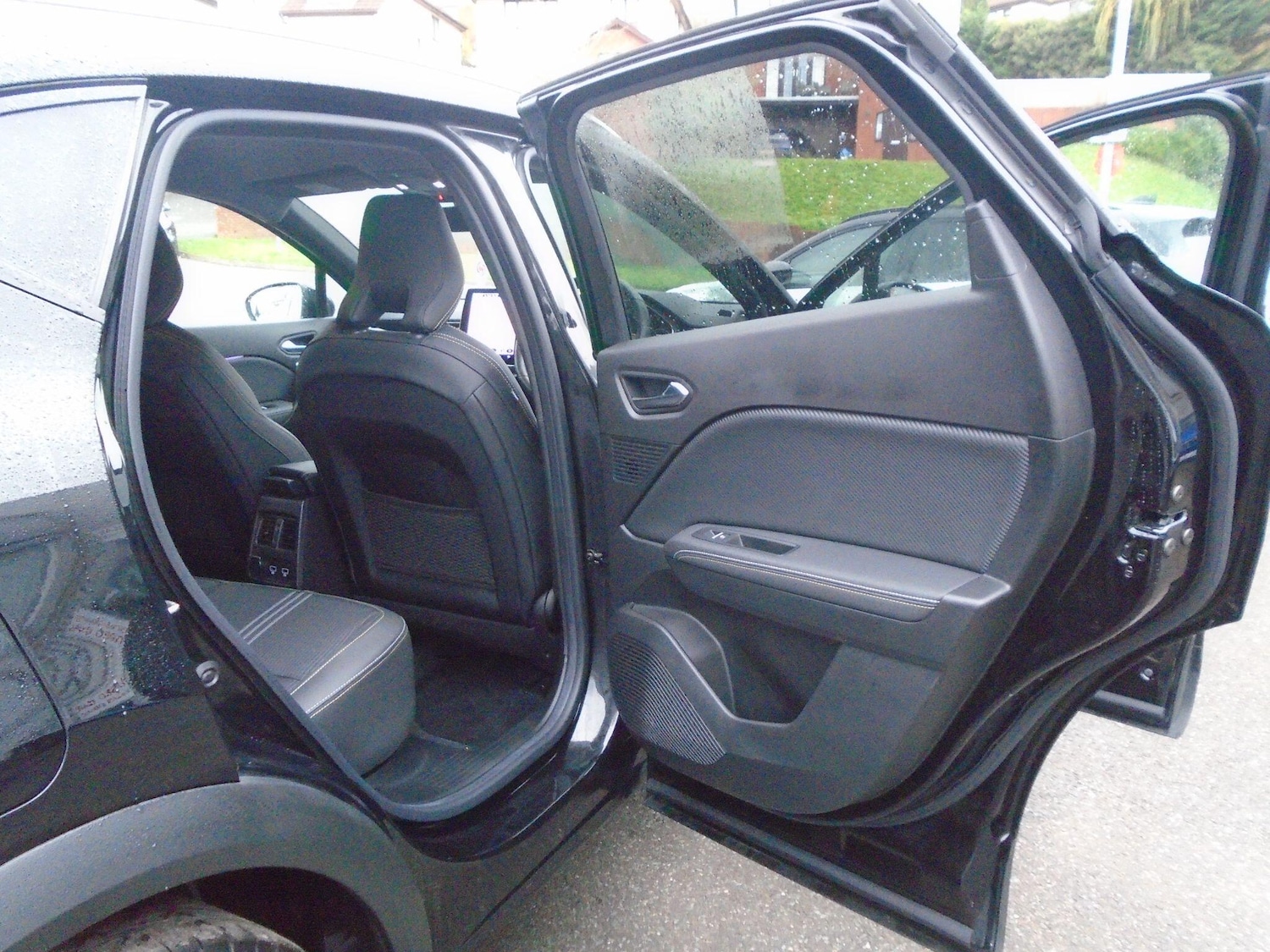 Used Renault Captur 2023 for sale - 76528025: Photo 24