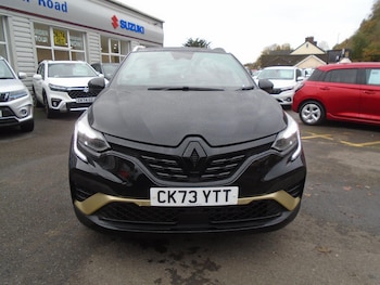 Used Renault Captur 2023 for sale - 76528025: Photo