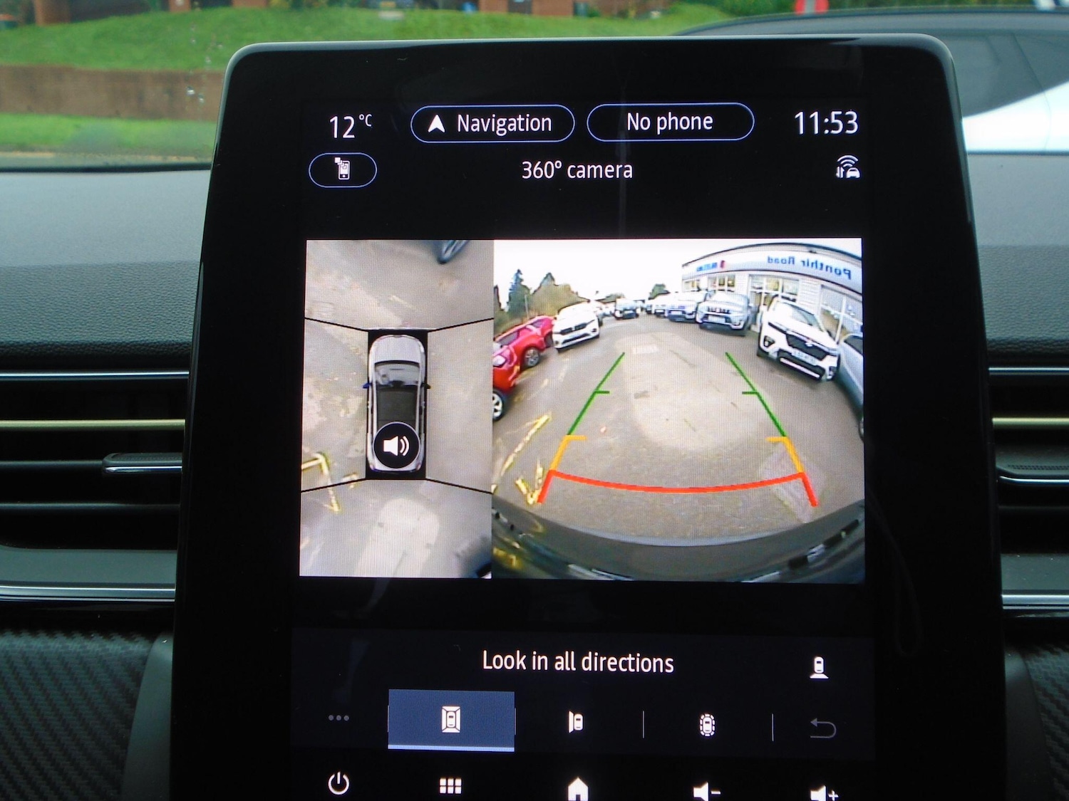 Used Renault Captur 2023 for sale - 76528025: Photo 38