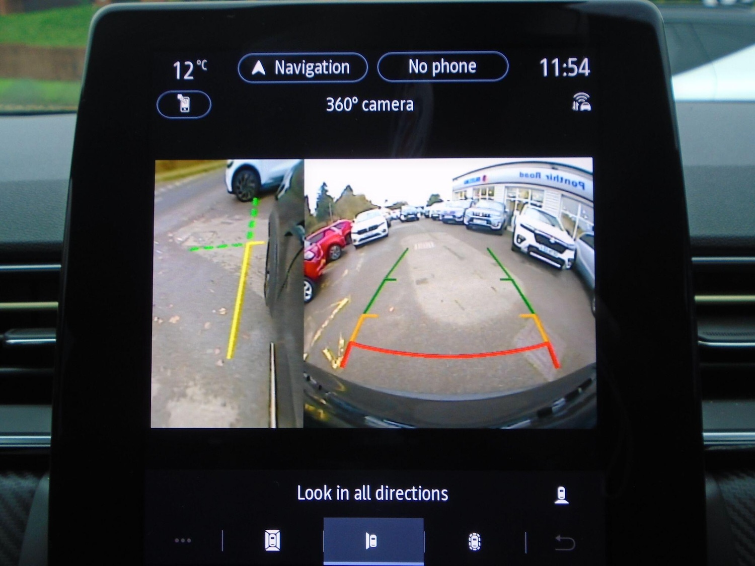 Used Renault Captur 2023 for sale - 76528025: Photo 40