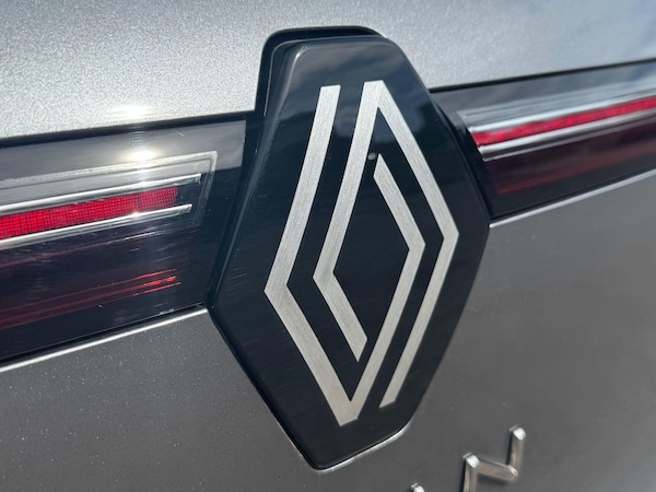 Used Renault Megane E Tech 2024 for sale - 76271000: Photo 11