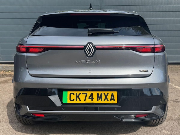 Used Renault Megane E Tech 2024 for sale - 76271000: Photo 6
