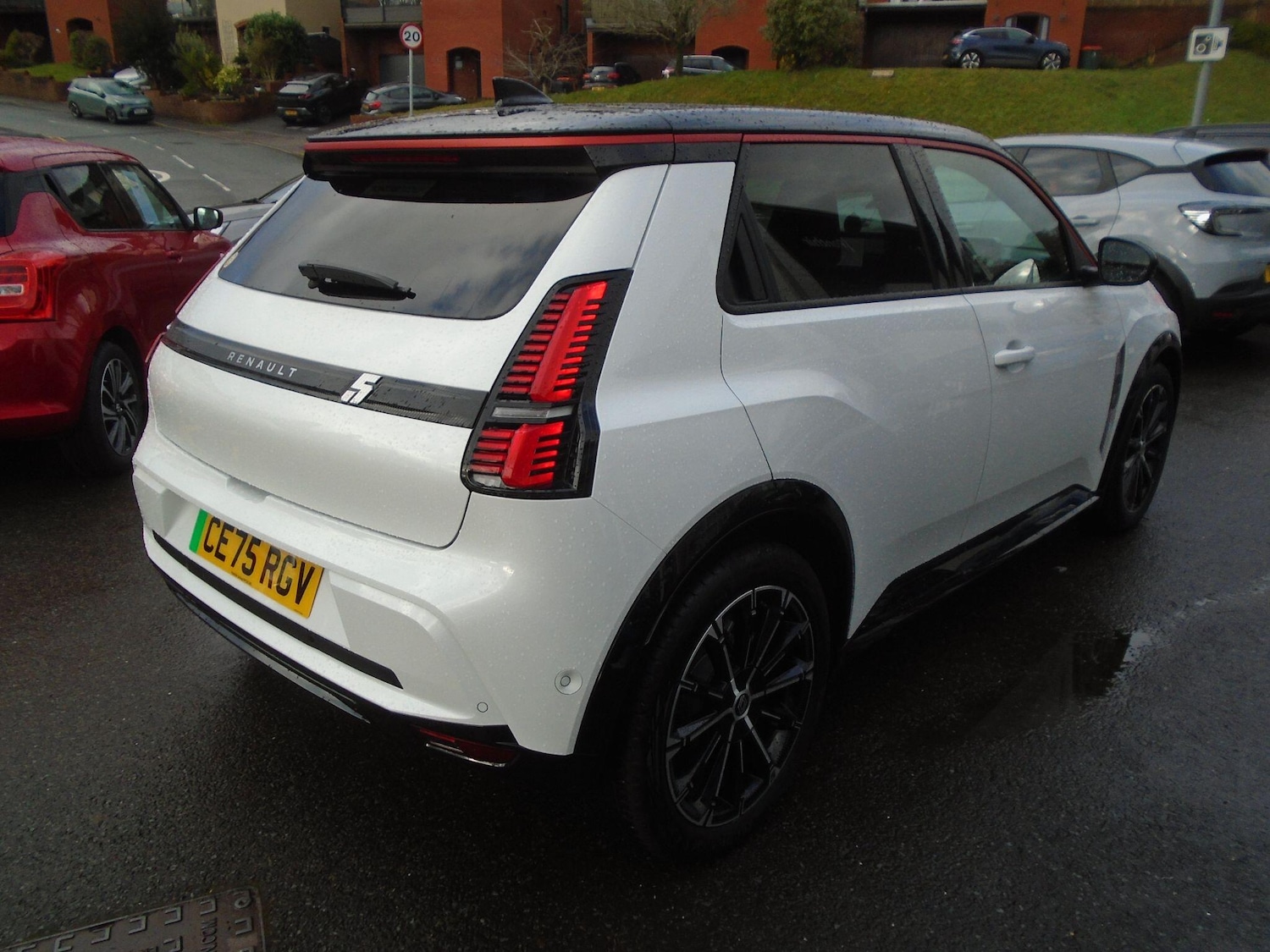 Used Renault 5 E-Tech electric 2025 for sale - 77279002: Photo 17