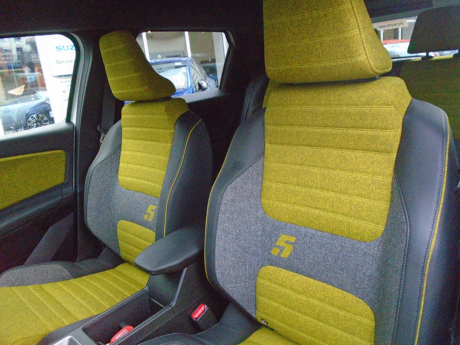 Used Renault 5 E-Tech electric 2025 for sale - 77279002: Photo 31