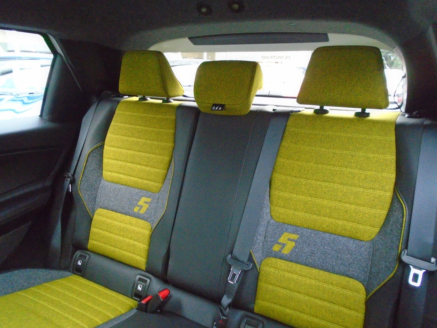 Used Renault 5 E-Tech electric 2025 for sale - 77279002: Photo 34