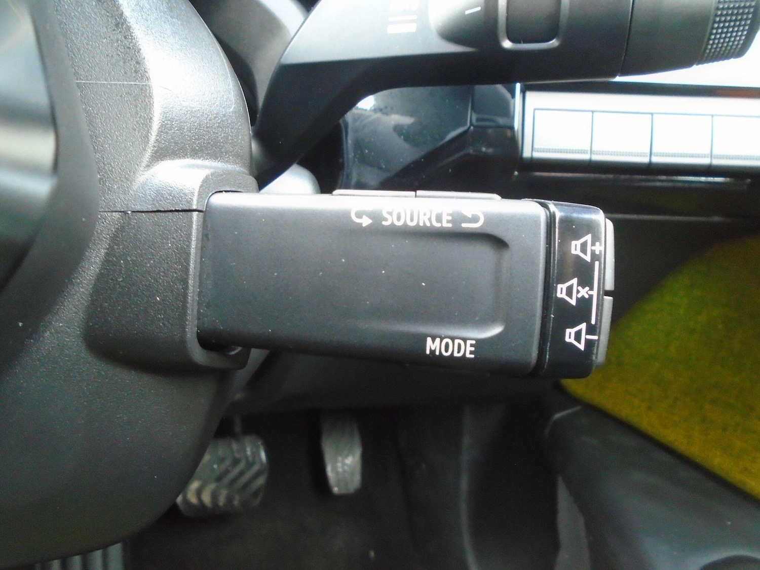 Used Renault 5 E-Tech electric 2025 for sale - 77279002: Photo 53