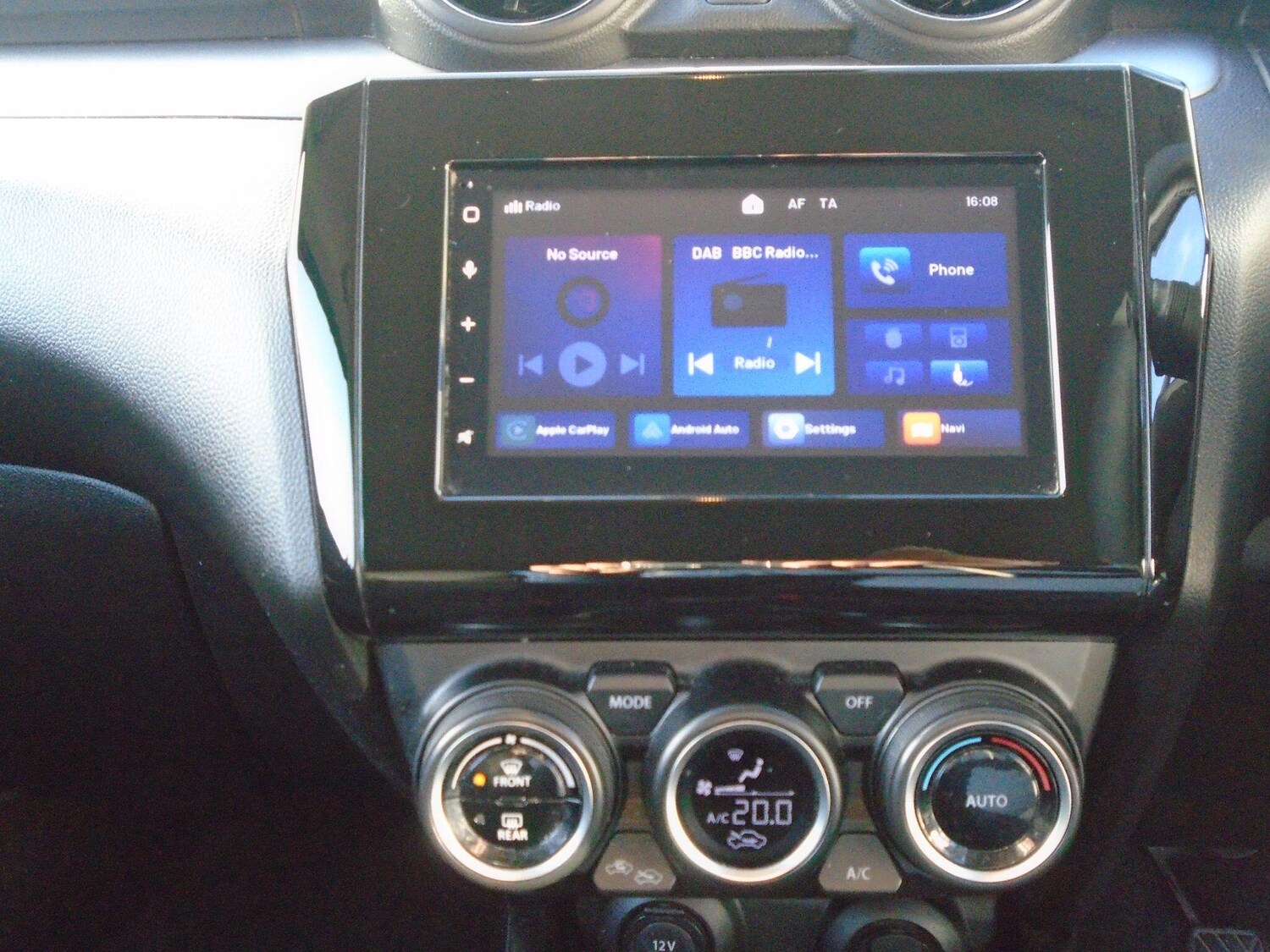 Used Suzuki Swift 2022 for sale - 77838575: Photo 31