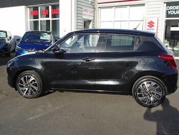 Used Suzuki Swift 2022 for sale - 77838575: Photo