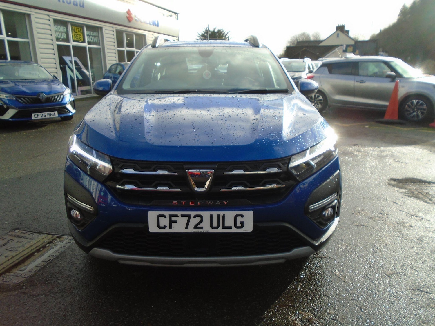 Used Dacia Sandero Stepway 2023 for sale - 76898621: Photo 2