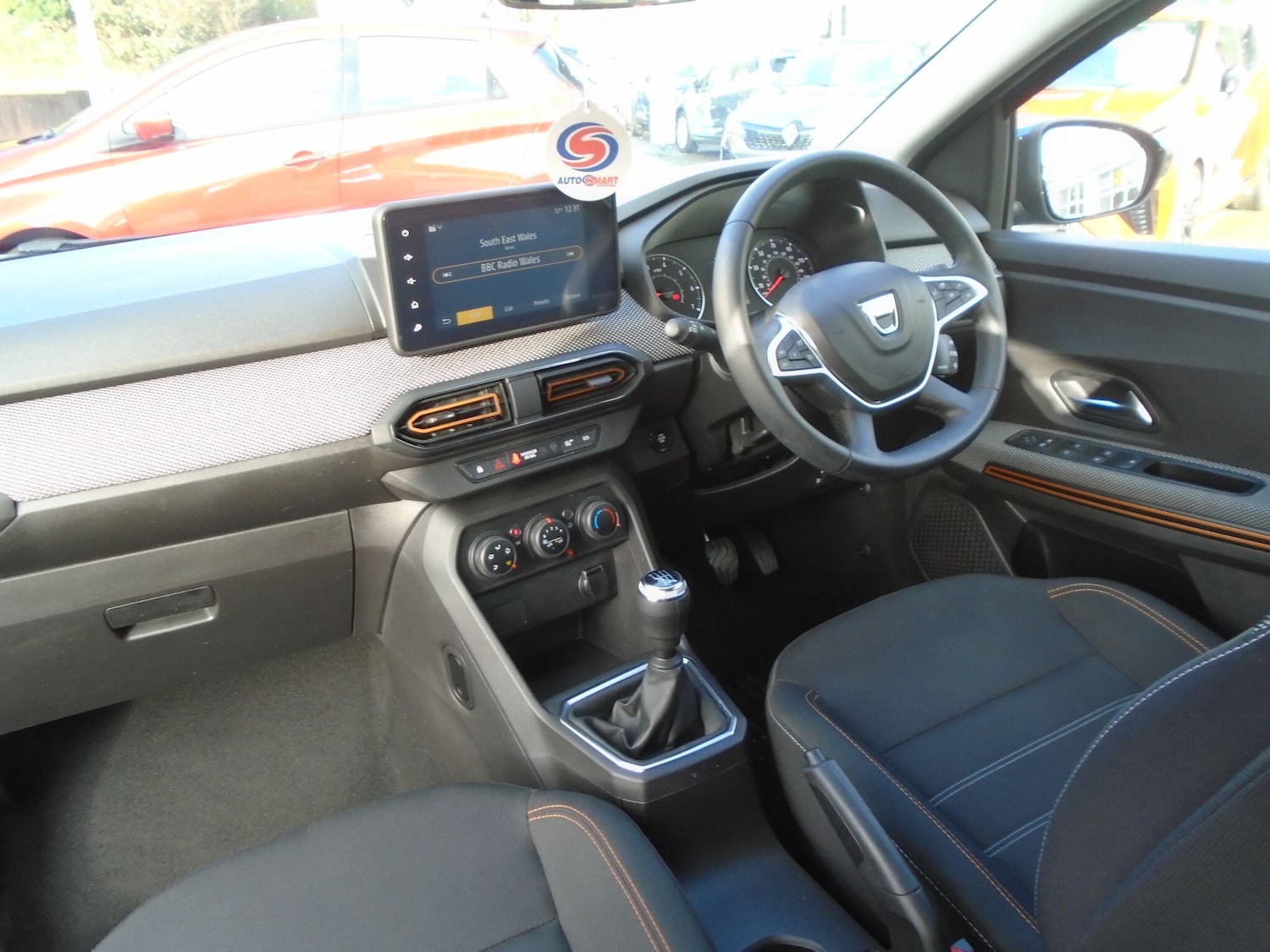 Used Dacia Sandero Stepway 2023 for sale - 76898621: Photo 28