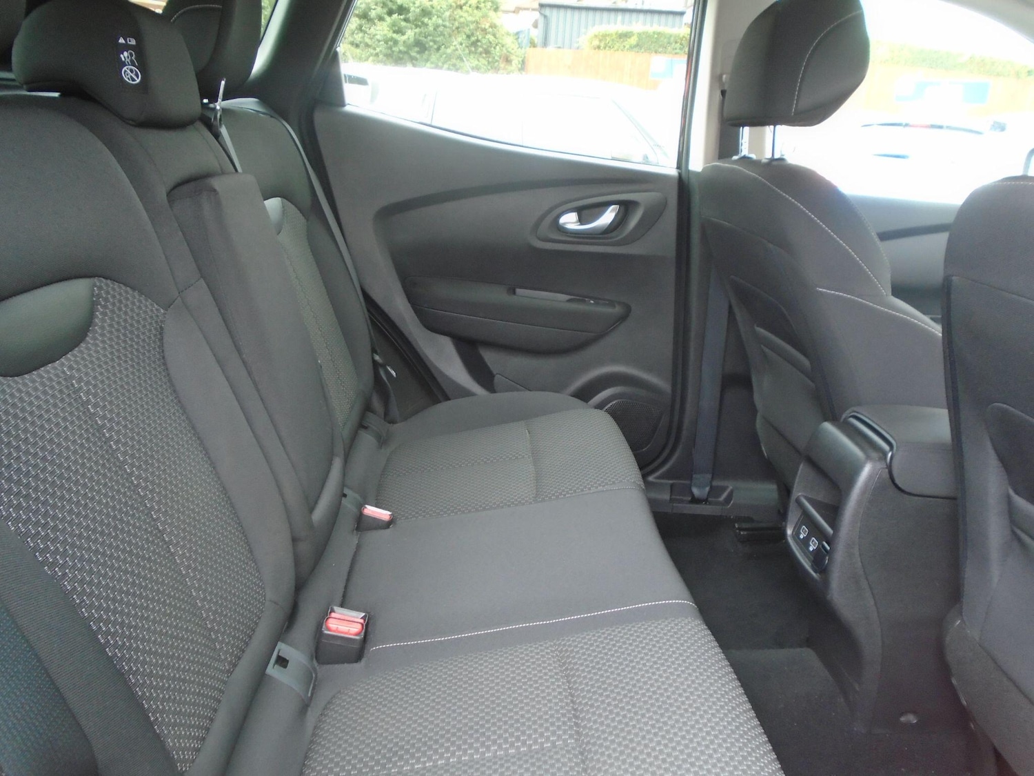 Used Renault Kadjar 2021 for sale - 76645061: Photo 30