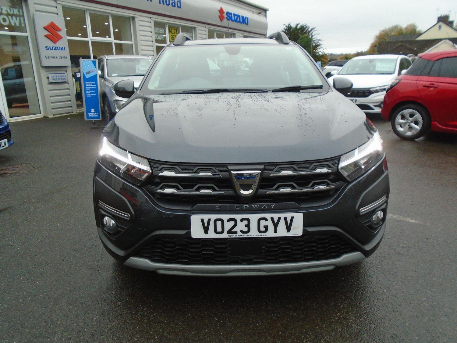 Used Dacia Sandero Stepway 2023 for sale - 76645090: Photo 2