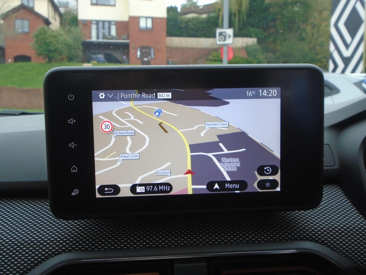 Used Dacia Sandero Stepway 2023 for sale - 76645090: Photo 34