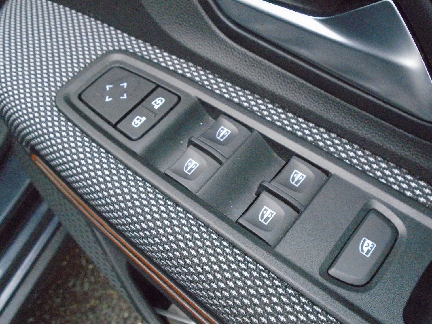 Used Dacia Sandero Stepway 2023 for sale - 76645090: Photo 40