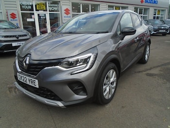 Used Renault Captur 2022 for sale - 76100969: Photo