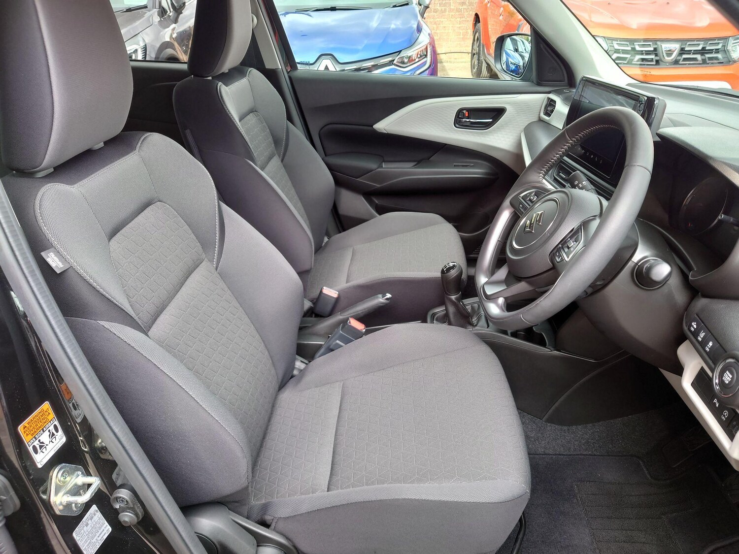 Used Suzuki Swift 2024 for sale - 76100970: Photo 16