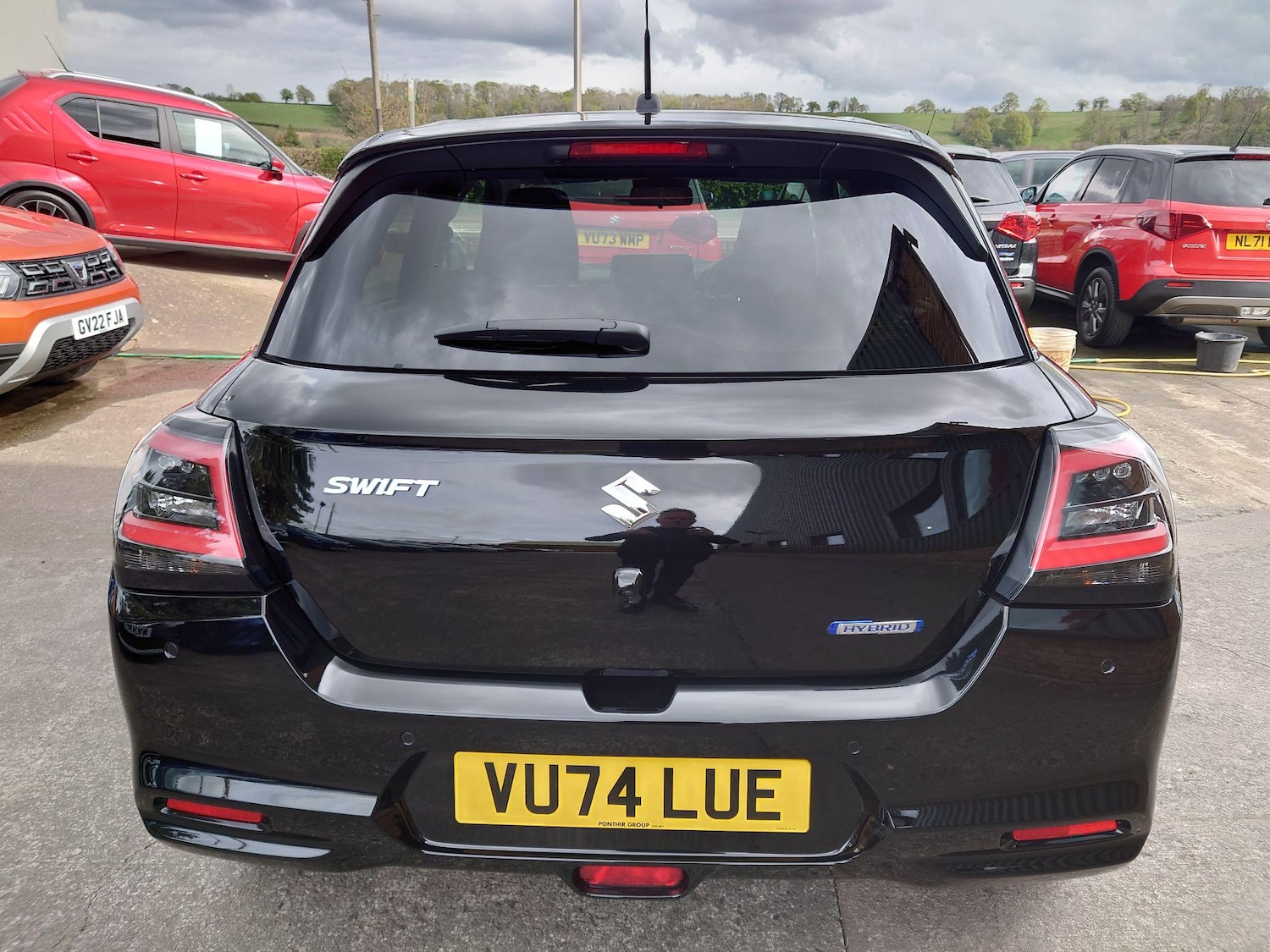 Used Suzuki Swift 2024 for sale - 76100970: Photo 6