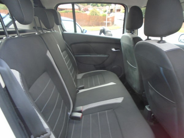 Used Dacia Sandero Stepway 2018 for sale - 76327378: Photo 26