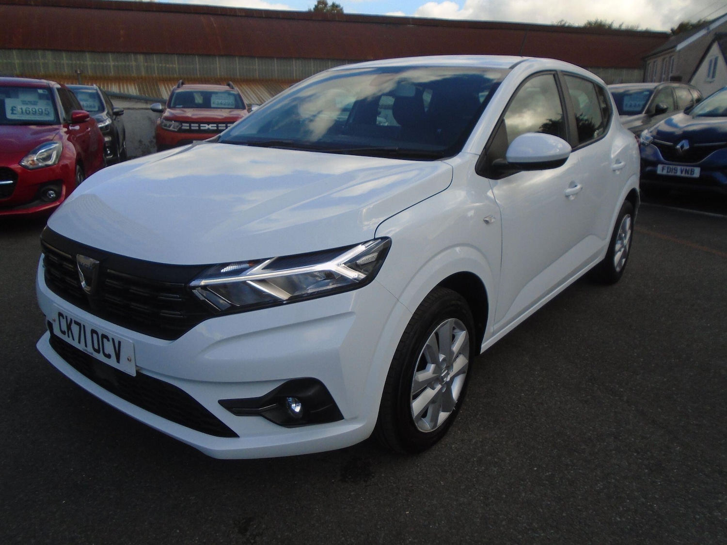 Used Dacia Sandero 2021 for sale - 76645099: Photo 3