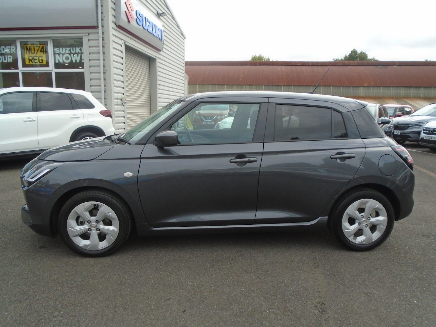 Used Suzuki Swift 2025 for sale - 76100978: Photo 4