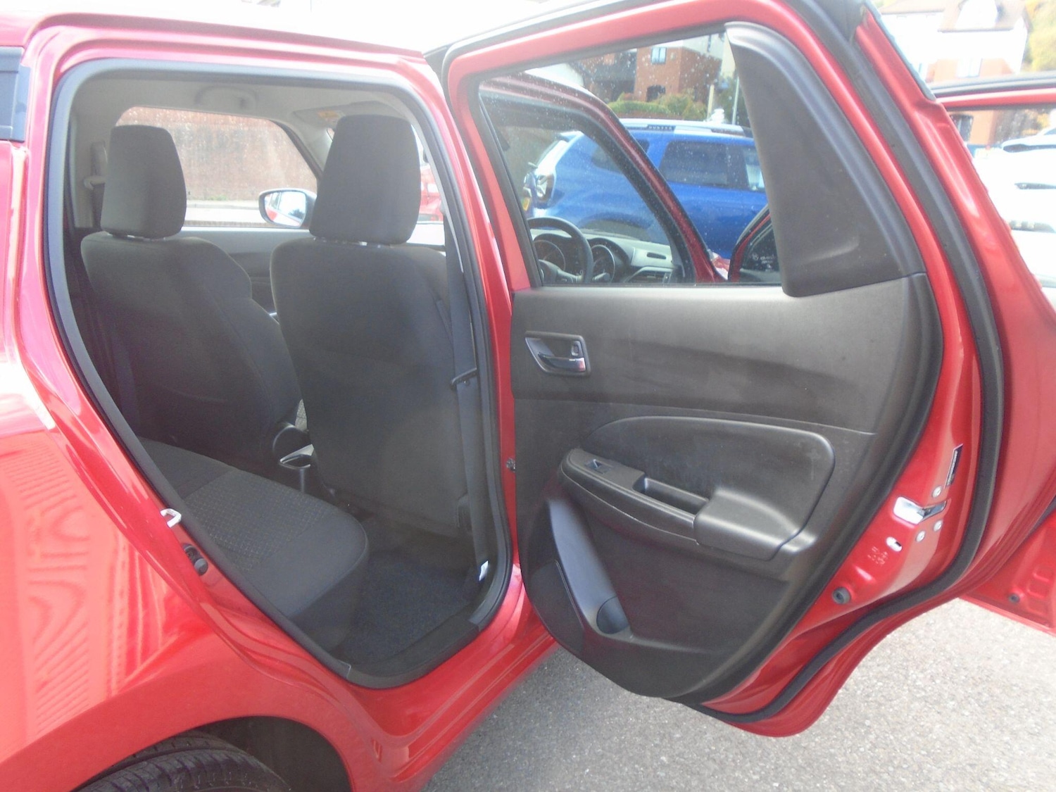Used Suzuki Swift 2023 for sale - 76100979: Photo 23
