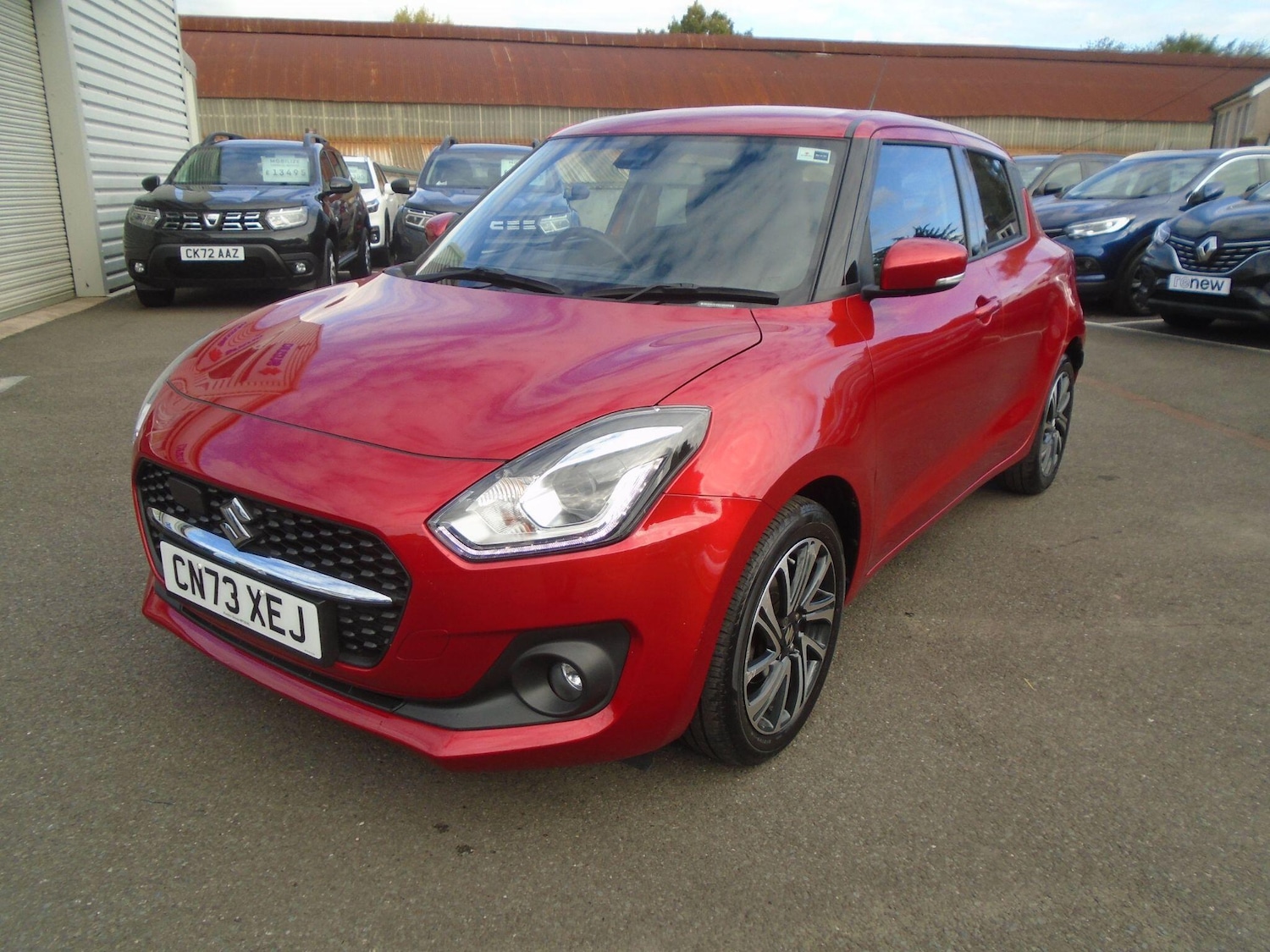 Used Suzuki Swift 2023 for sale - 76100979: Photo 3