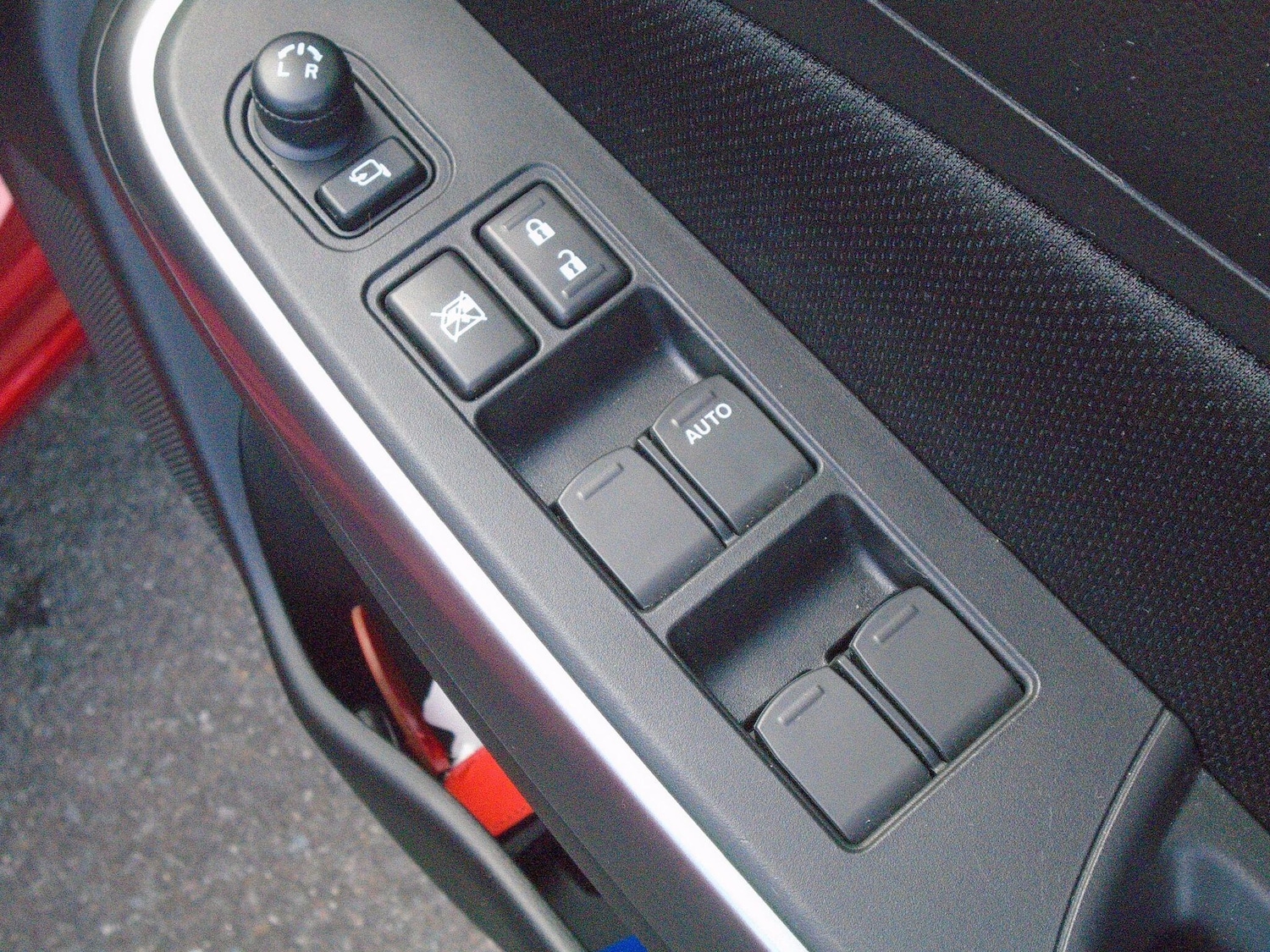 Used Suzuki Swift 2023 for sale - 76100979: Photo 39