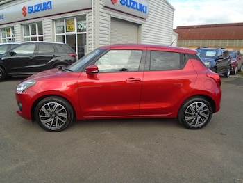 Used Suzuki Swift 2023 for sale - 76100979: Photo 4