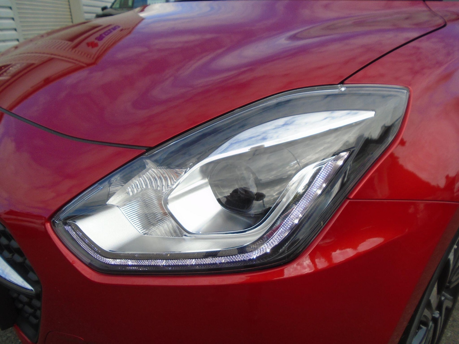 Used Suzuki Swift 2023 for sale - 76100979: Photo 7