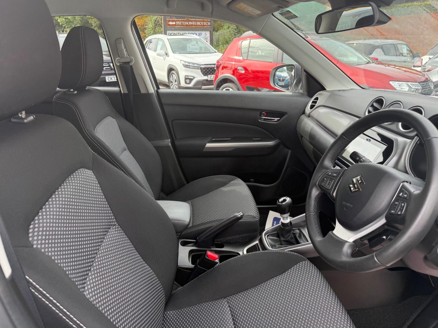 Used Suzuki Vitara 2023 for sale - 76100997: Photo 14